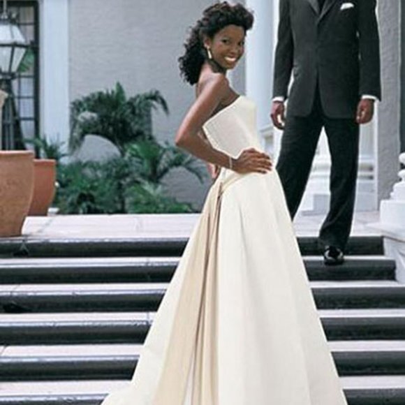 *NWT ALFRED ANGELO 1526 SIZE 8 W/ REMOVABLE SASH* - Picture 2 of 8